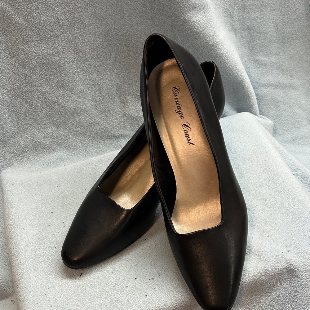 Carnegie Court Classic Black Women Shoes Sz 8-1/2